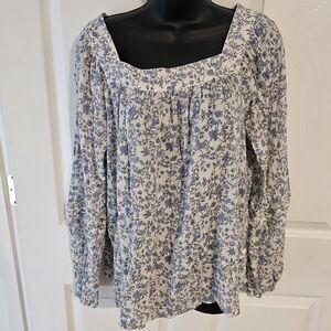 Lauren Conrad Peasant Top Size L Floral Blue Women's Top